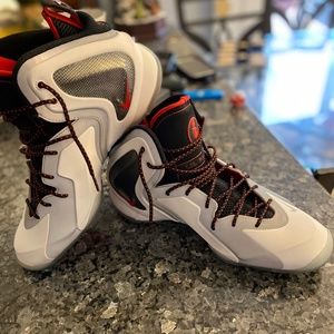 NIKE FLIGHT Lil Penny Posite shoes